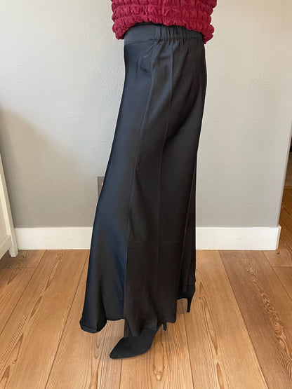 Timeless Tale Maxi Skirt in Black