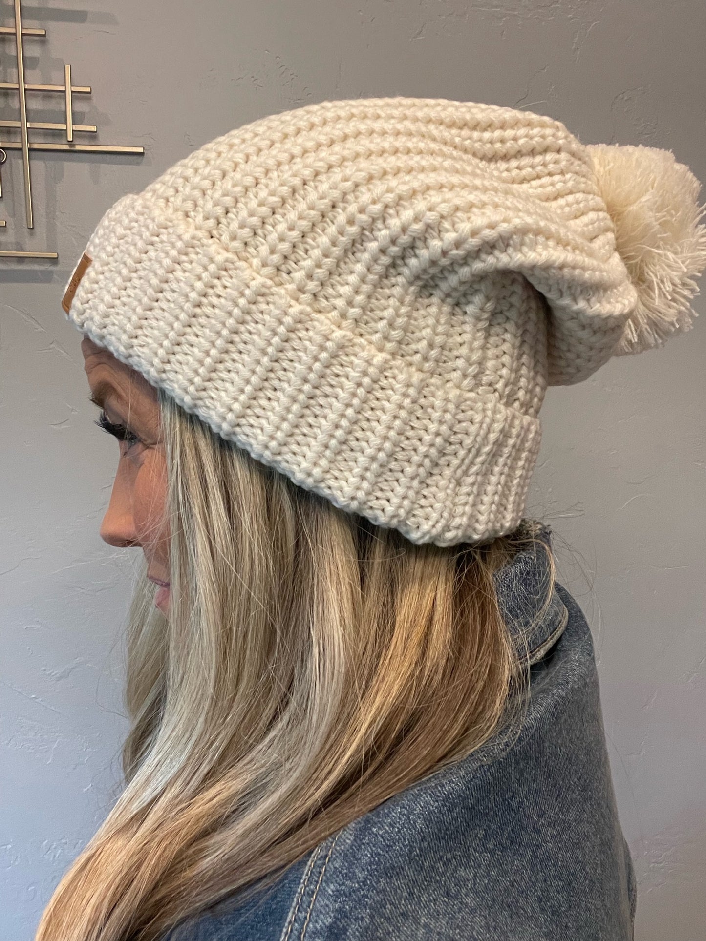 Adorable fleece lined beige slouchy knit beanie