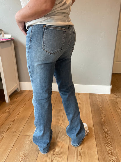 Genevieve Mid Rise Vintage Bootcut Jeans