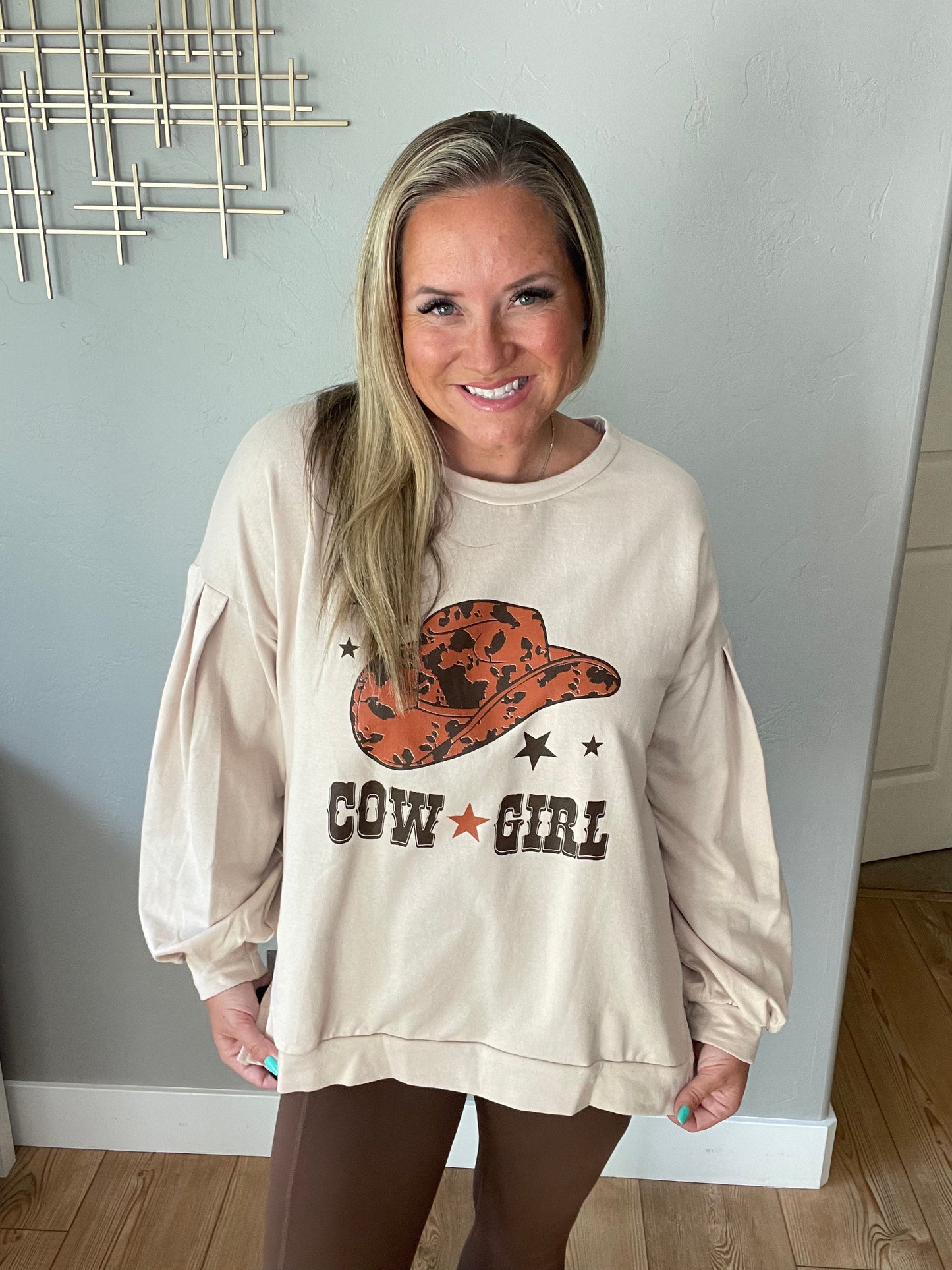 Cow Girl Graphic Pullover in Stone