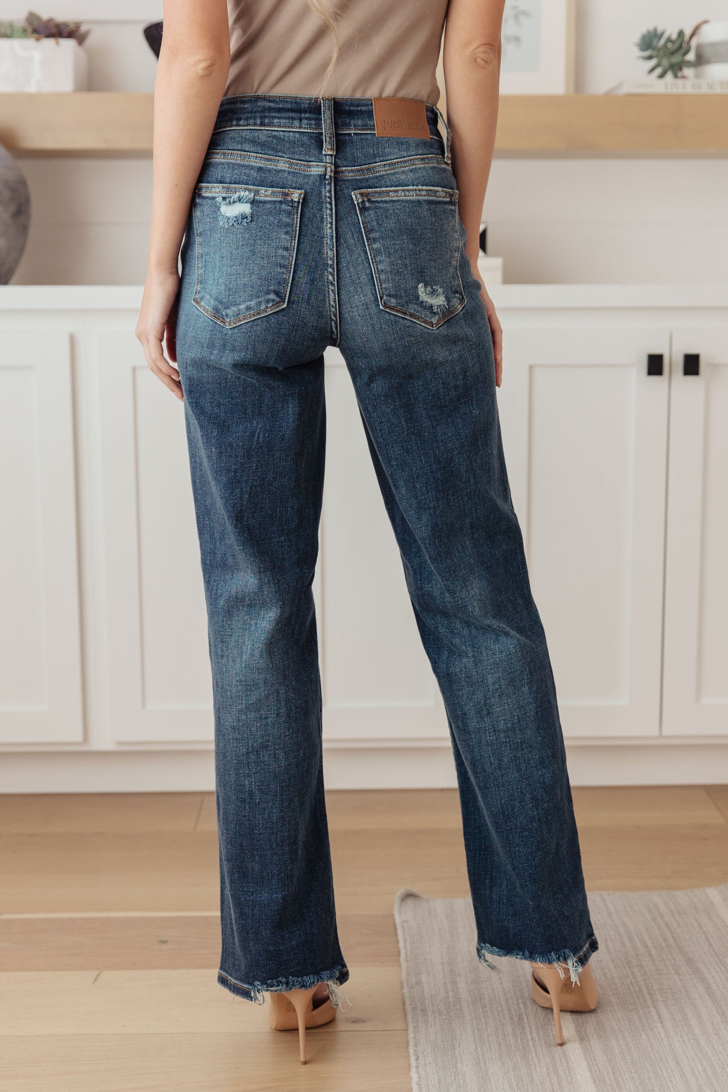 Rose High Rise 90's Straight Jeans in Dark Wash by RM